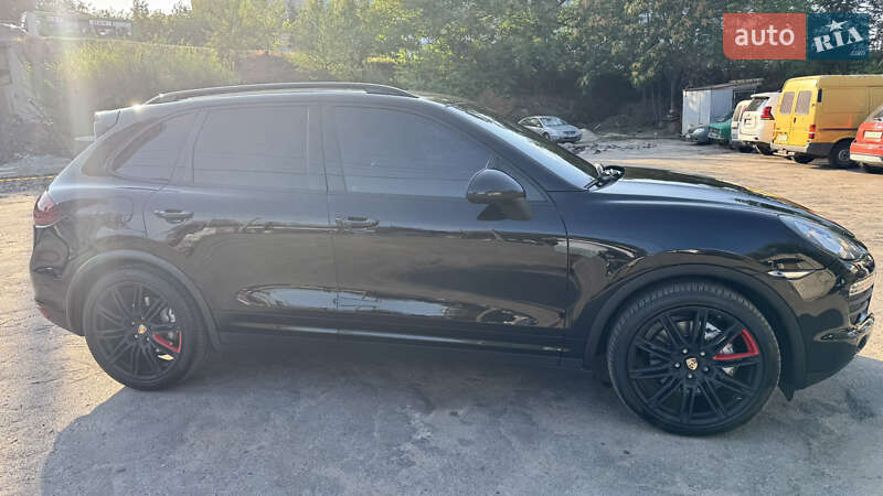 Позашляховик / Кросовер Porsche Cayenne 2010 в Дніпрі