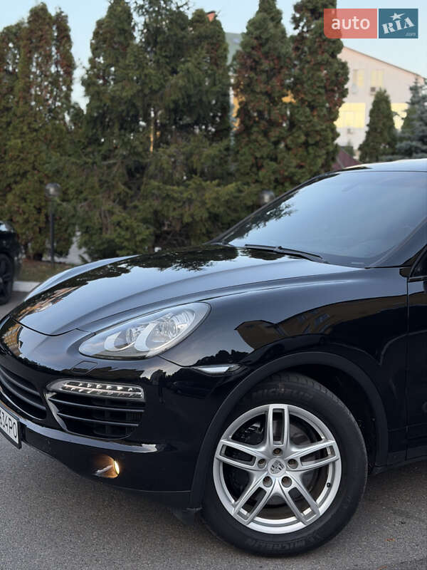 Позашляховик / Кросовер Porsche Cayenne 2011 в Києві фото 6 Позашляховик / Кросовер Porsche Cayenne 2011 в Києві