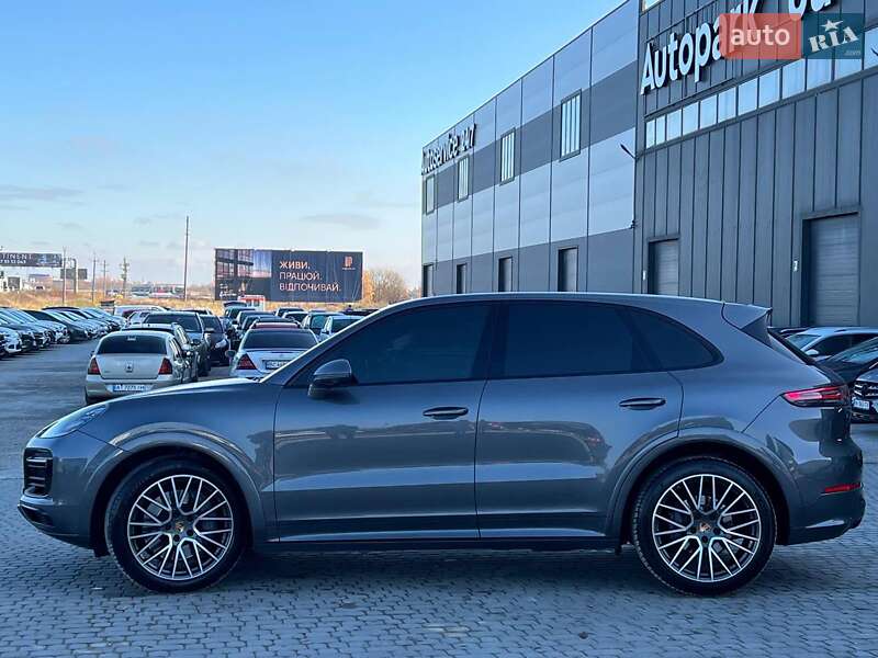 Позашляховик / Кросовер Porsche Cayenne 2019 в Львові