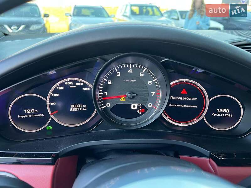 Позашляховик / Кросовер Porsche Cayenne 2019 в Львові