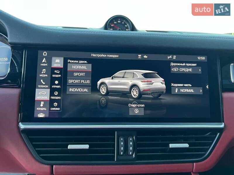 Позашляховик / Кросовер Porsche Cayenne 2019 в Львові