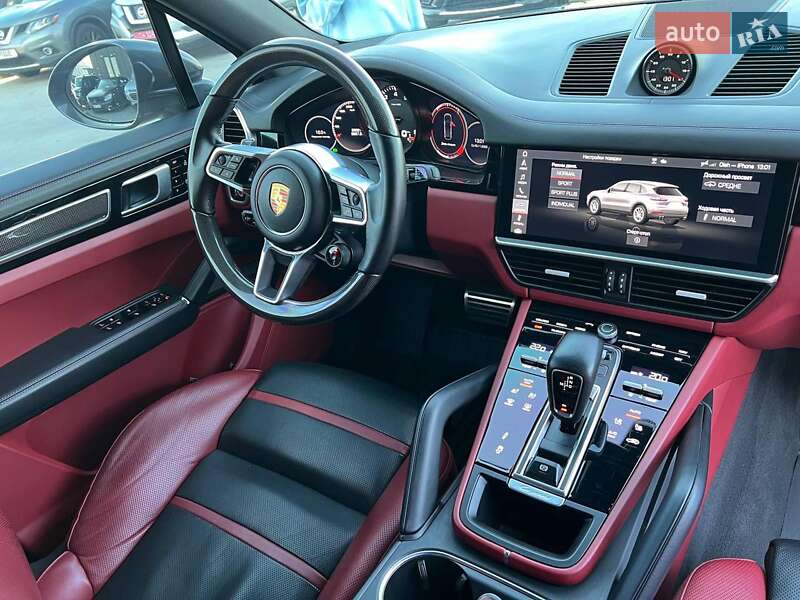 Позашляховик / Кросовер Porsche Cayenne 2019 в Львові