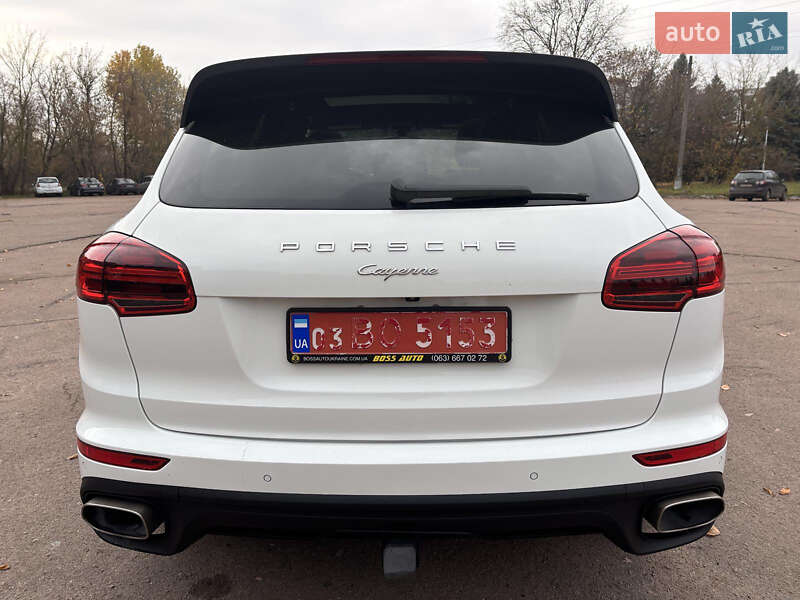 Позашляховик / Кросовер Porsche Cayenne 2015 в Ніжині