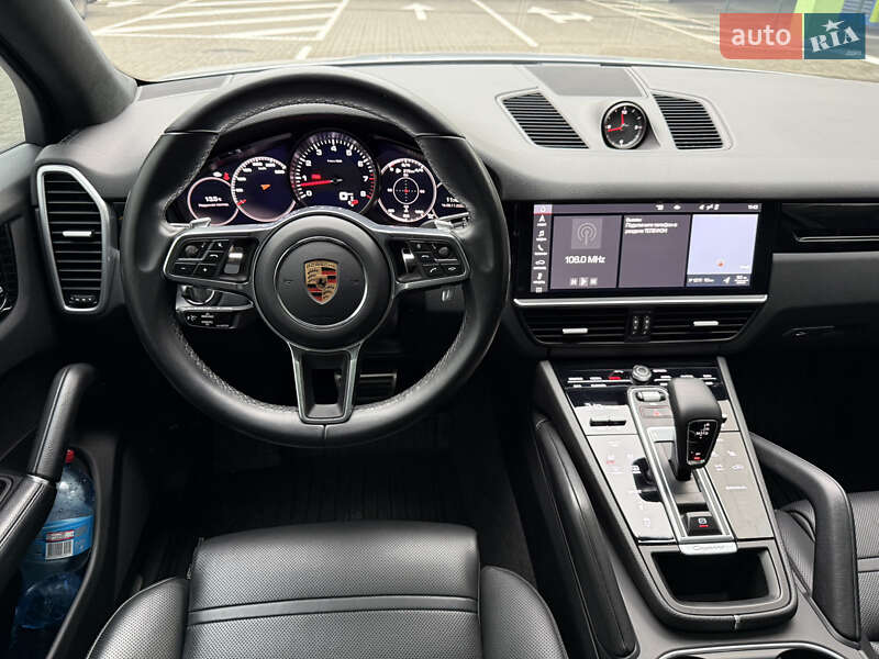 Позашляховик / Кросовер Porsche Cayenne 2018 в Києві фото 16 Позашляховик / Кросовер Porsche Cayenne 2018 в Києві