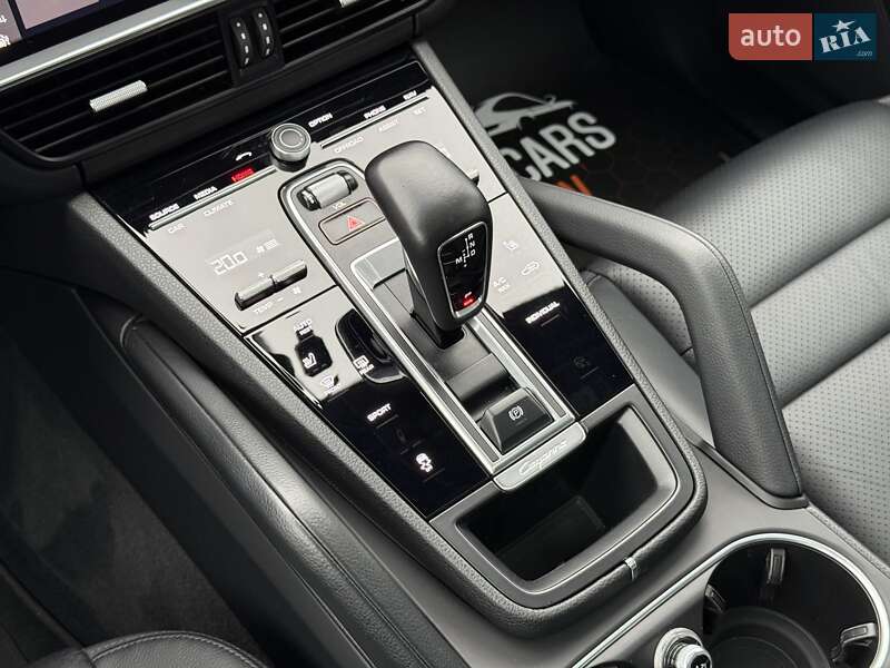 Позашляховик / Кросовер Porsche Cayenne 2020 в Києві