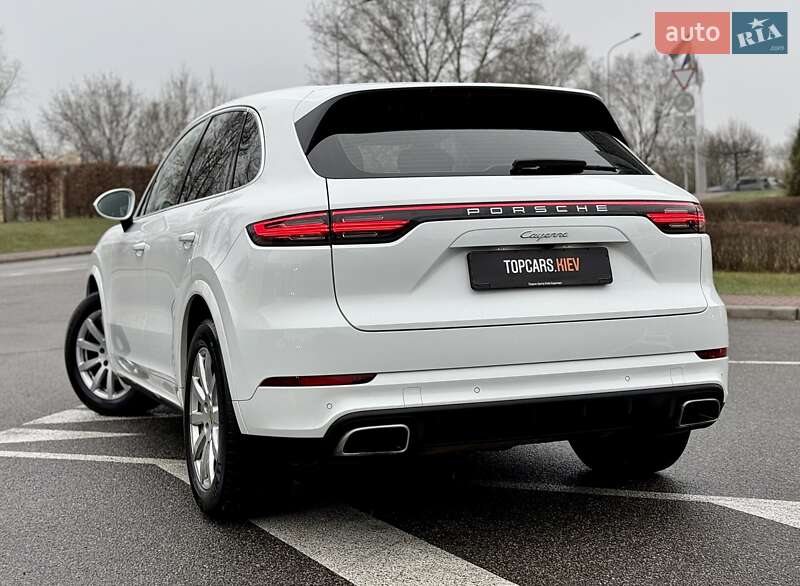 Позашляховик / Кросовер Porsche Cayenne 2020 в Києві
