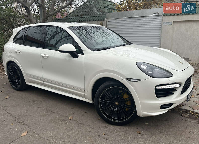 Внедорожник / Кроссовер Porsche Cayenne 2011 в Одессе фото 6 Внедорожник / Кроссовер Porsche Cayenne 2011 в Одессе