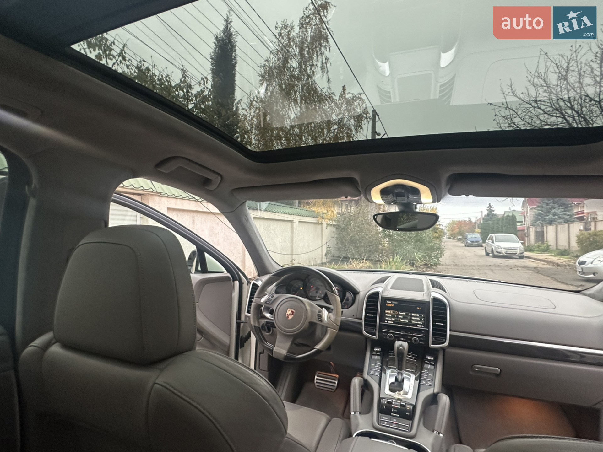 2011 Porsche Cayenne - мініатюра 15