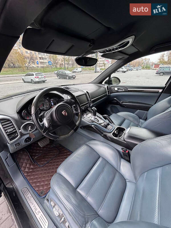 Внедорожник / Кроссовер Porsche Cayenne 2011 в Днепре фото 9 Внедорожник / Кроссовер Porsche Cayenne 2011 в Днепре
