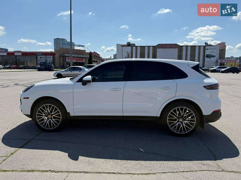 Внедорожник / Кроссовер Porsche Cayenne 2021 в Харькове