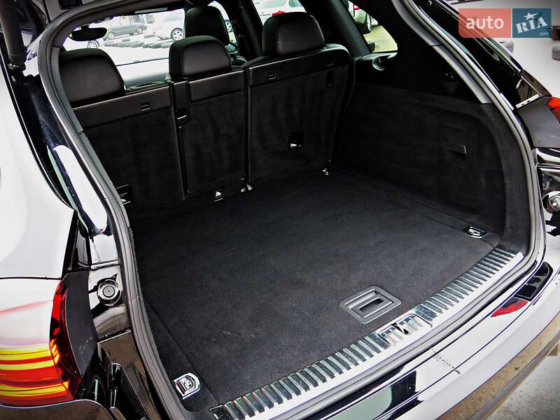 Позашляховик / Кросовер Porsche Cayenne 2017 в Черкасах