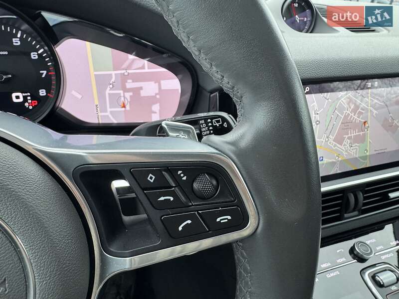 Внедорожник / Кроссовер Porsche Cayenne 2018 в Тернополе