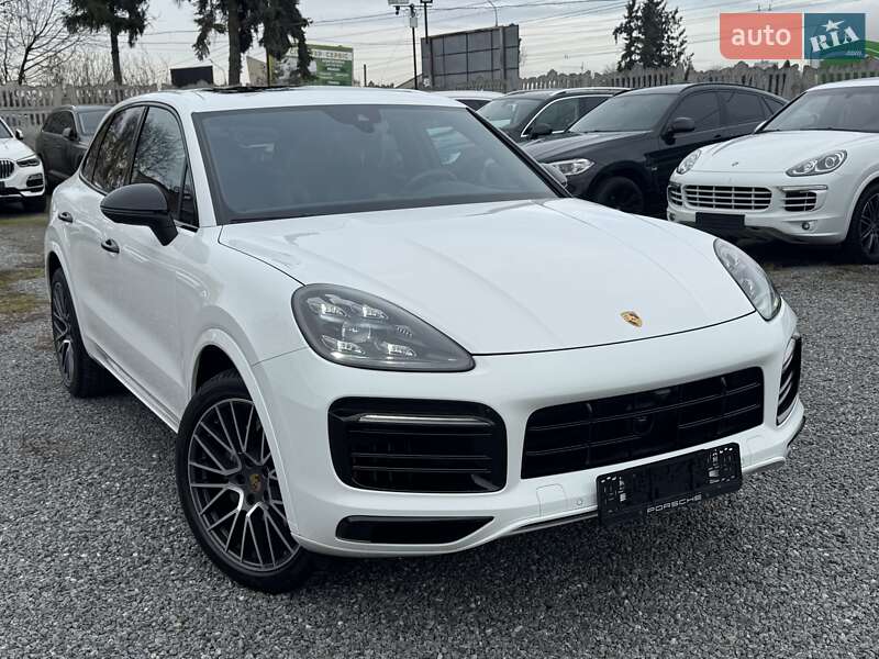 Внедорожник / Кроссовер Porsche Cayenne 2018 в Тернополе