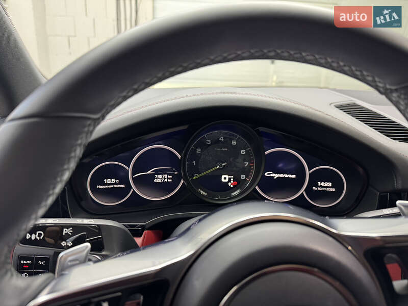 Внедорожник / Кроссовер Porsche Cayenne 2018 в Киеве