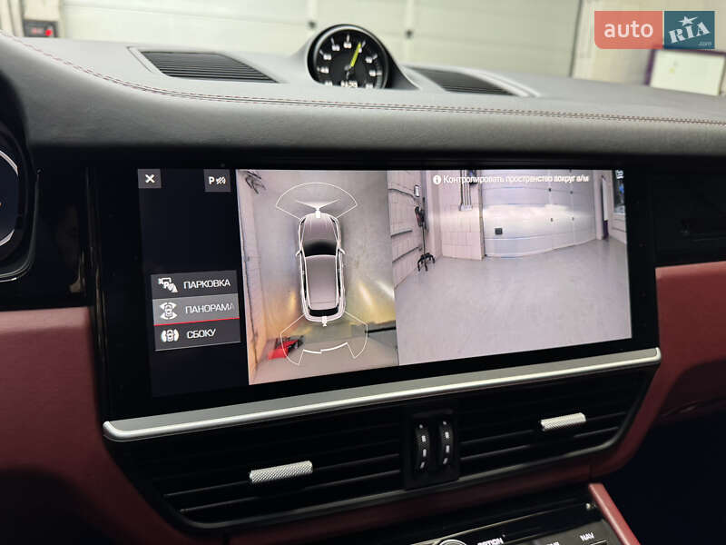 Внедорожник / Кроссовер Porsche Cayenne 2018 в Киеве