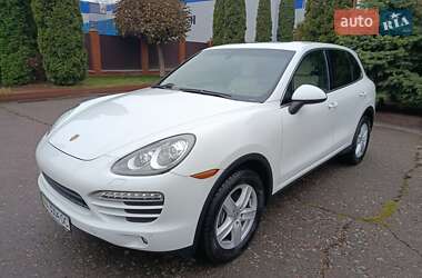 Позашляховик / Кросовер Porsche Cayenne 2012 в Києві