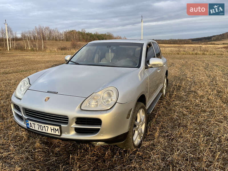 Внедорожник / Кроссовер Porsche Cayenne 2004 в Ивано-Франковске