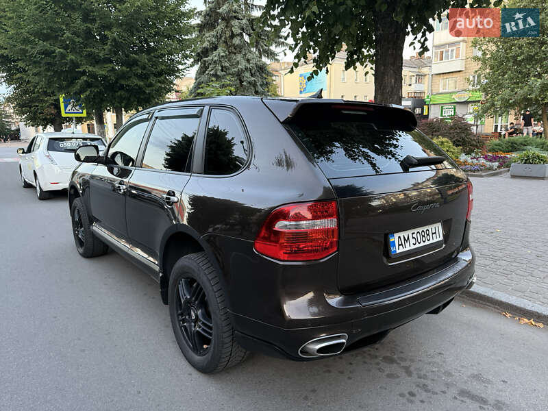 Внедорожник / Кроссовер Porsche Cayenne 2009 в Звягеле