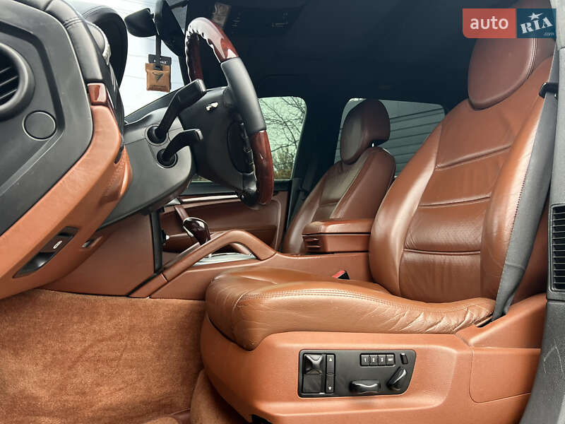 Внедорожник / Кроссовер Porsche Cayenne 2007 в Одессе