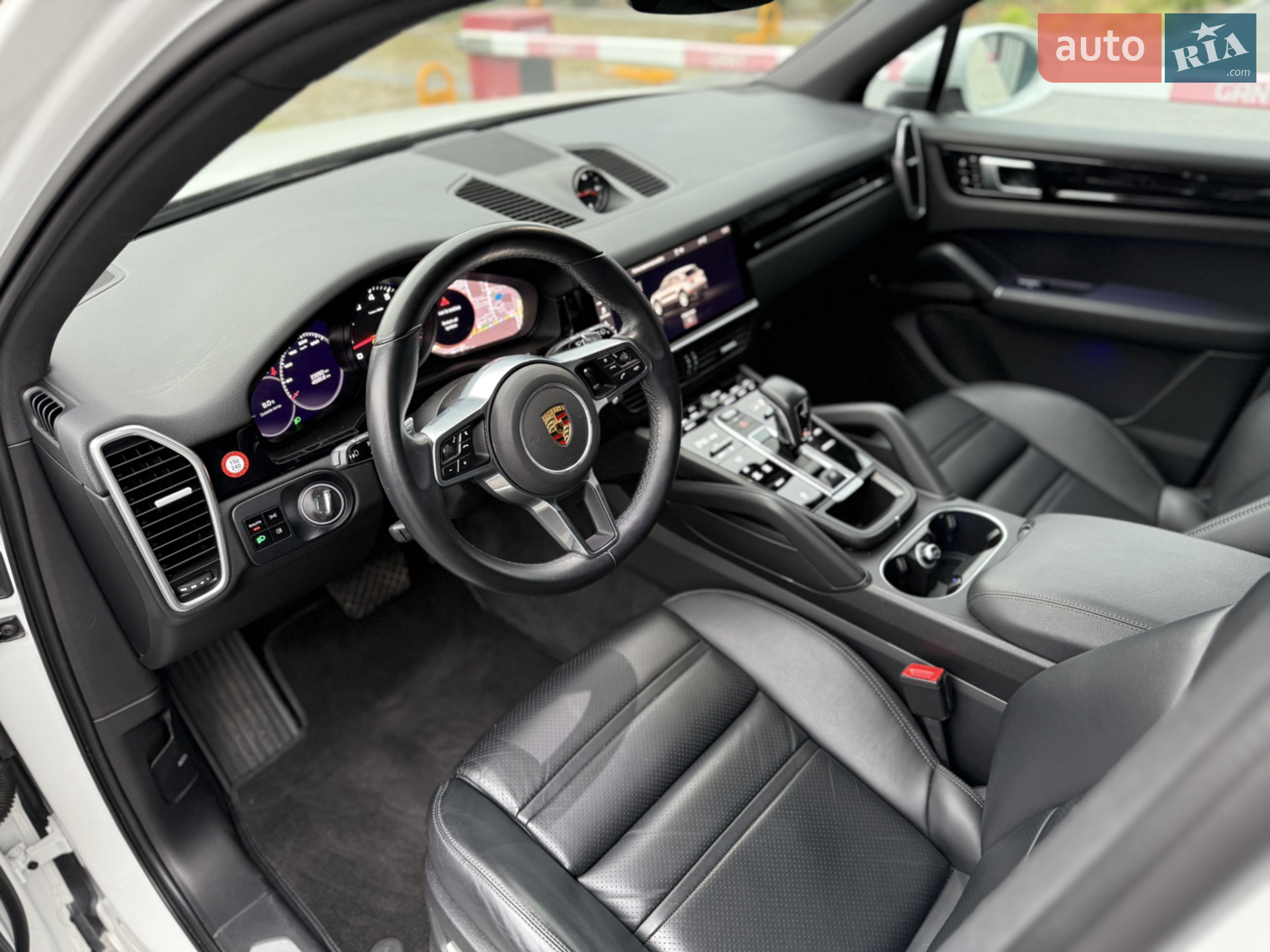 2021 Porsche Cayenne - мініатюра 31
