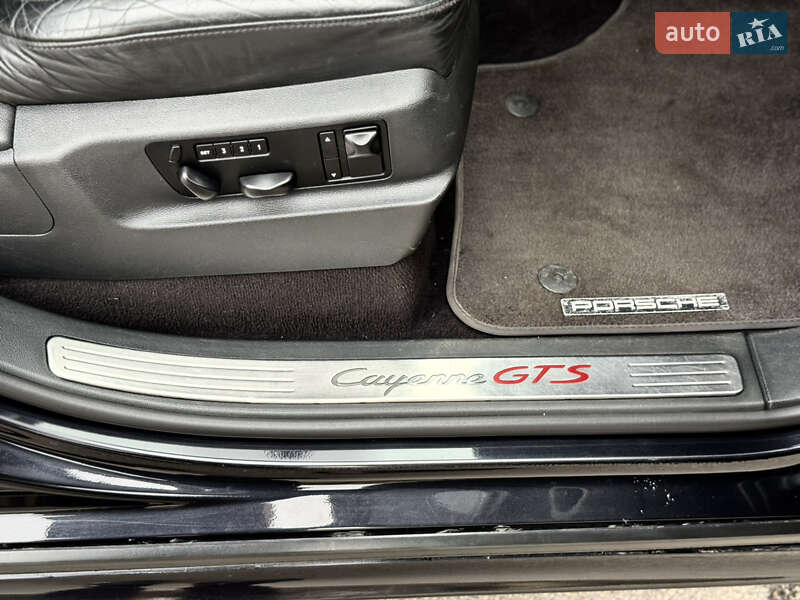 Позашляховик / Кросовер Porsche Cayenne 2009 в Дніпрі фото 23 Позашляховик / Кросовер Porsche Cayenne 2009 в Дніпрі