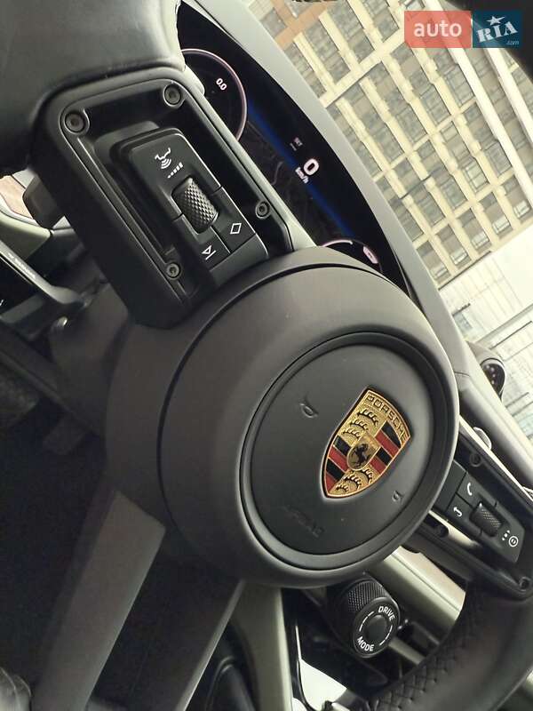 Позашляховик / Кросовер Porsche Cayenne 2024 в Києві