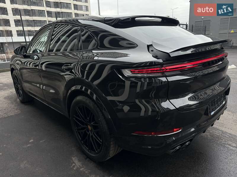 Позашляховик / Кросовер Porsche Cayenne 2024 в Києві