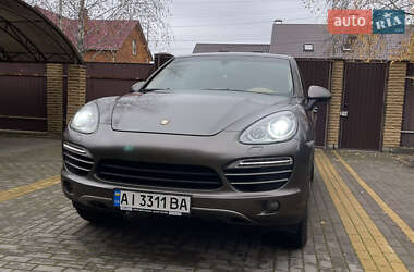 Внедорожник / Кроссовер Porsche Cayenne 2012 в Киеве