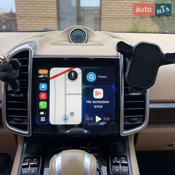 Позашляховик / Кросовер Porsche Cayenne 2012 в Києві