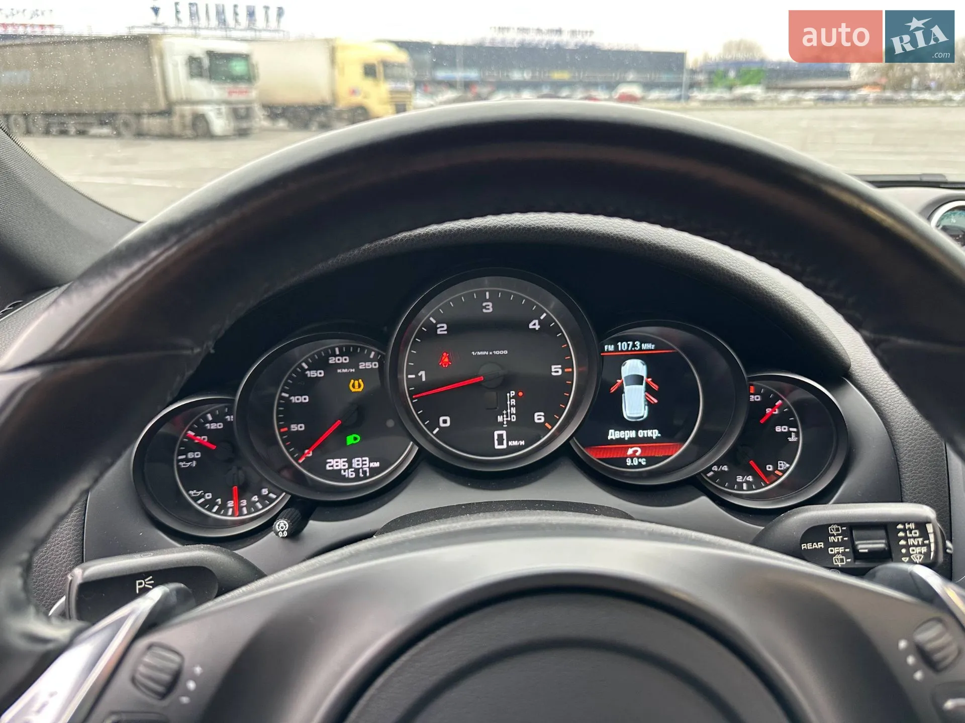 2014 Porsche Cayenne - мініатюра 28