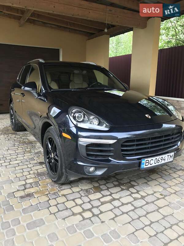 Внедорожник / Кроссовер Porsche Cayenne 2015 в Львове фото 9 Внедорожник / Кроссовер Porsche Cayenne 2015 в Львове