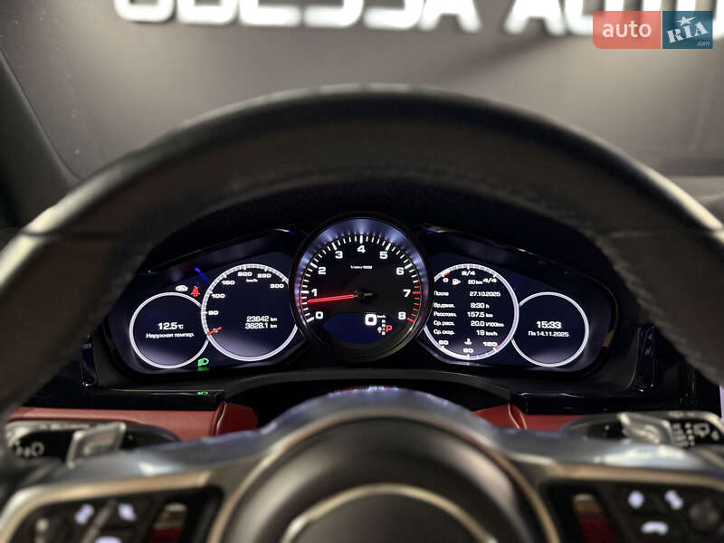 Позашляховик / Кросовер Porsche Cayenne 2021 в Одесі