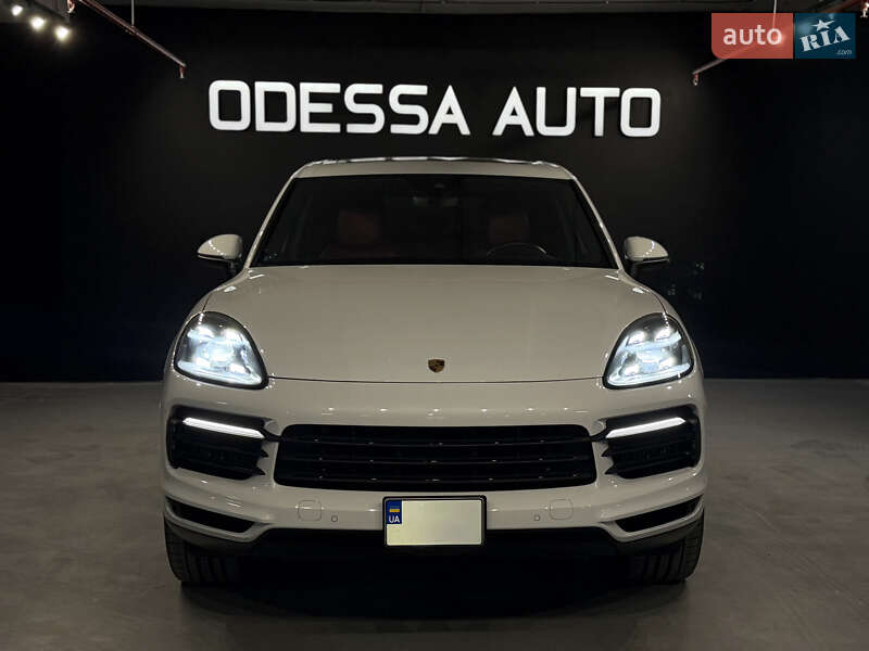 Позашляховик / Кросовер Porsche Cayenne 2021 в Одесі