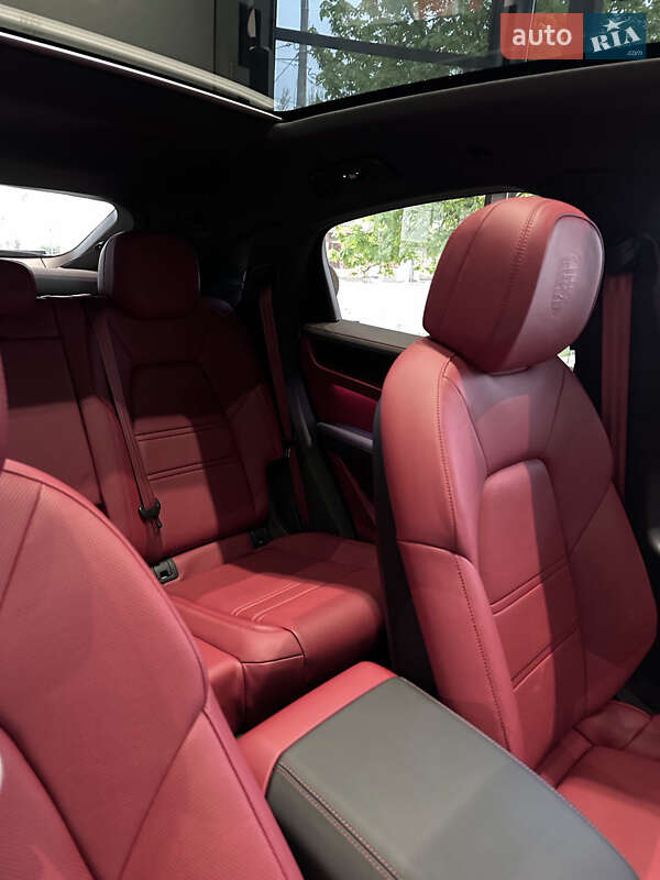 Позашляховик / Кросовер Porsche Cayenne 2022 в Одесі фото 7 Позашляховик / Кросовер Porsche Cayenne 2022 в Одесі