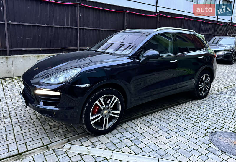 Внедорожник / Кроссовер Porsche Cayenne 2010 в Киеве фото 4 Внедорожник / Кроссовер Porsche Cayenne 2010 в Киеве