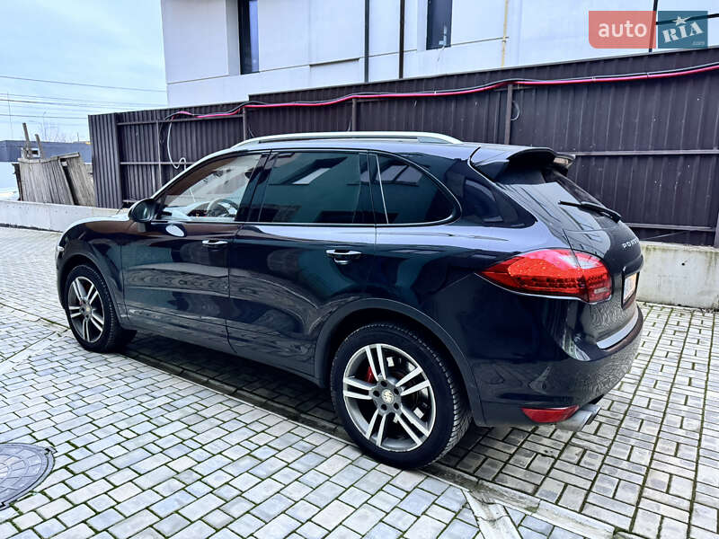 Внедорожник / Кроссовер Porsche Cayenne 2010 в Киеве фото 5 Внедорожник / Кроссовер Porsche Cayenne 2010 в Киеве