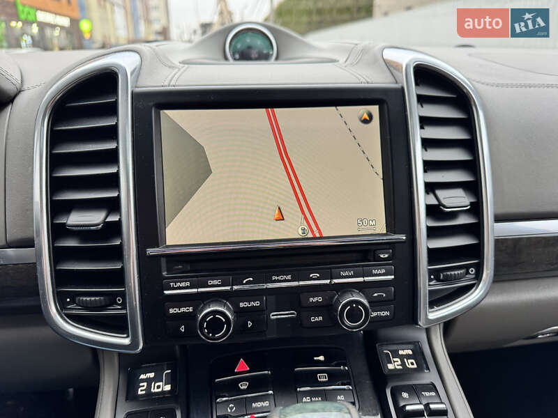 Внедорожник / Кроссовер Porsche Cayenne 2010 в Киеве фото 15 Внедорожник / Кроссовер Porsche Cayenne 2010 в Киеве