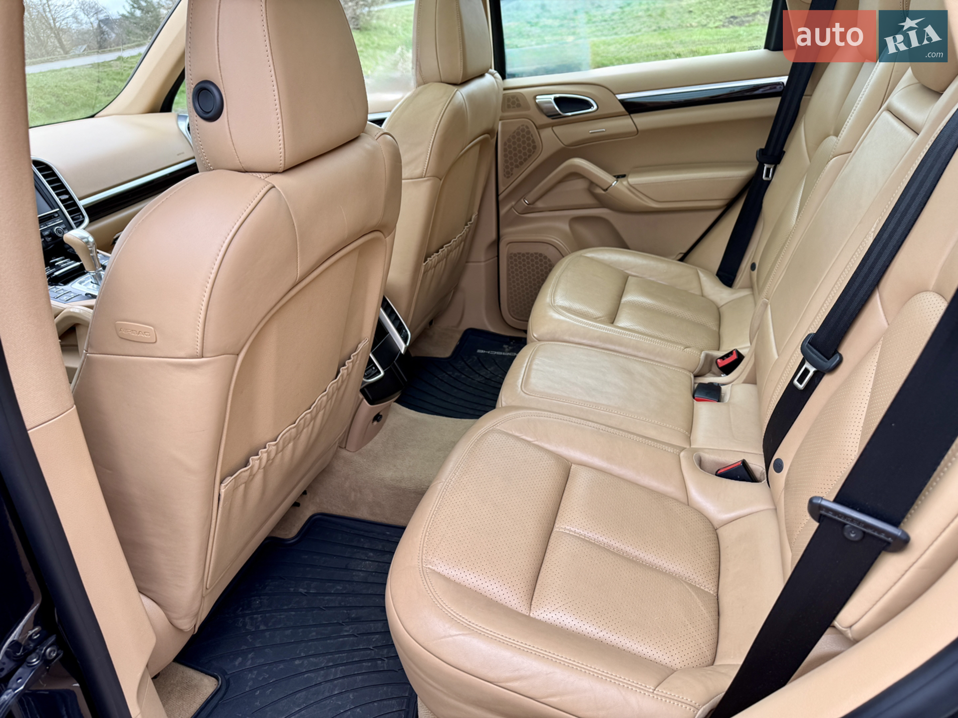 2015 Porsche Cayenne - мініатюра 30