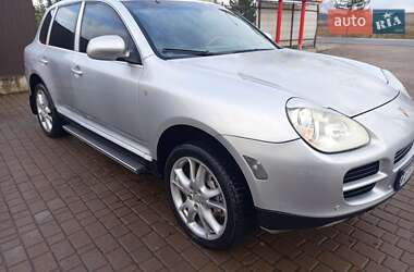 Позашляховик / Кросовер Porsche Cayenne 2004 в Івано-Франківську