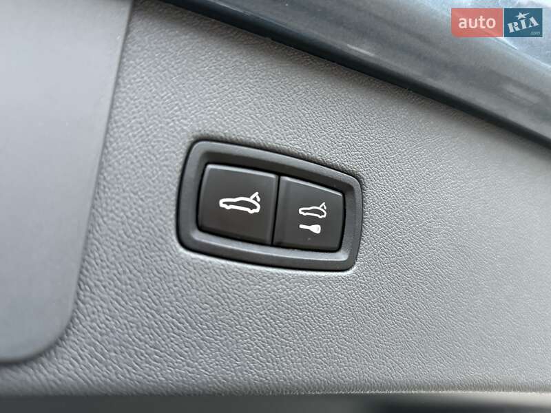 Позашляховик / Кросовер Porsche Cayenne 2018 в Києві