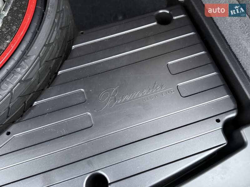 Позашляховик / Кросовер Porsche Cayenne 2018 в Києві