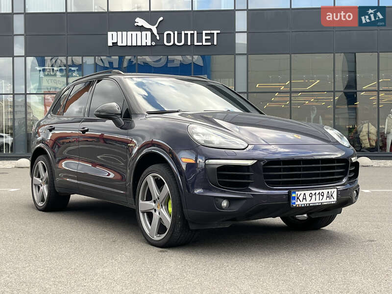 Porsche Cayenne 2016