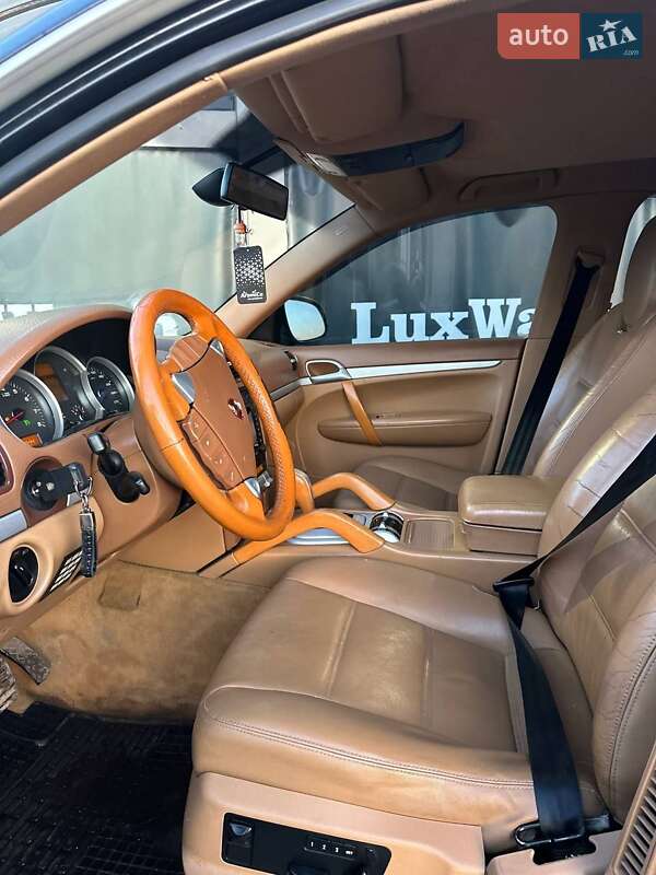 Позашляховик / Кросовер Porsche Cayenne 2004 в Шумську