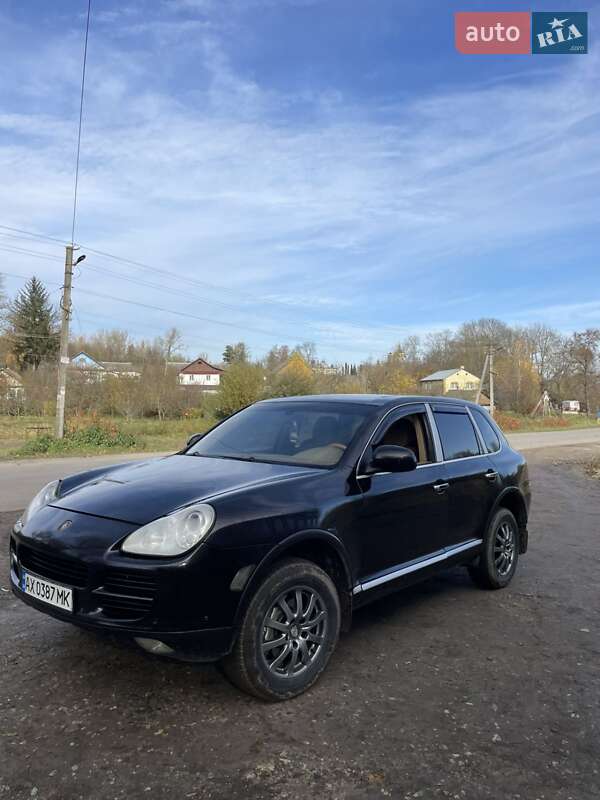 Позашляховик / Кросовер Porsche Cayenne 2004 в Шумську