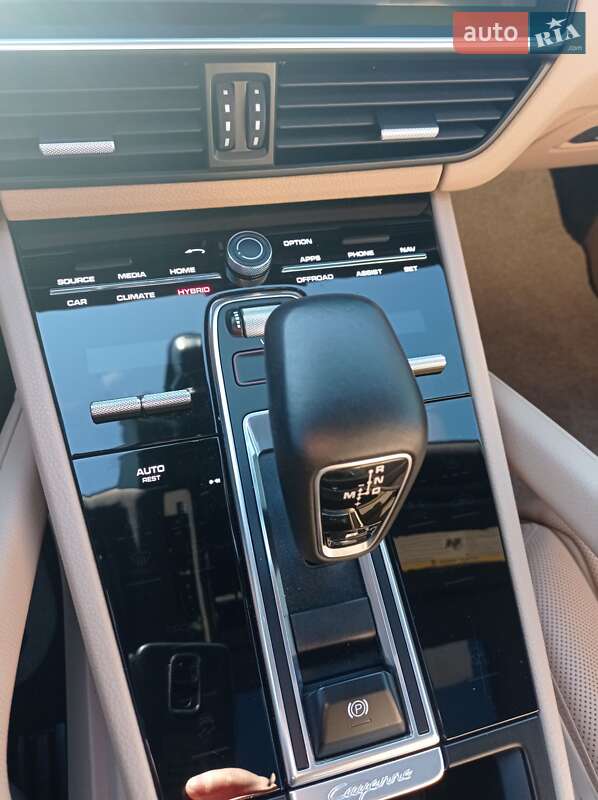 Позашляховик / Кросовер Porsche Cayenne 2019 в Києві