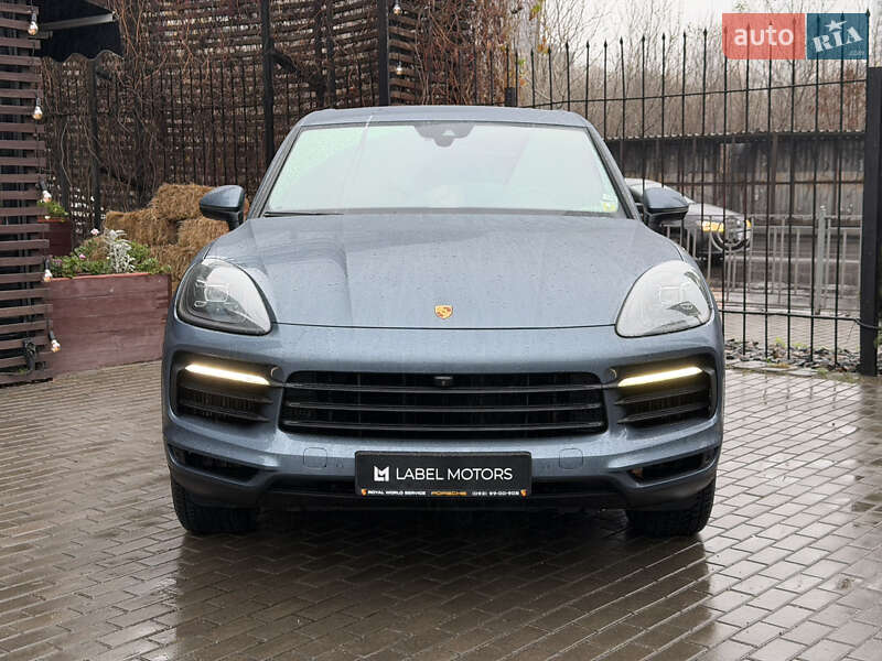 Внедорожник / Кроссовер Porsche Cayenne 2018 в Киеве