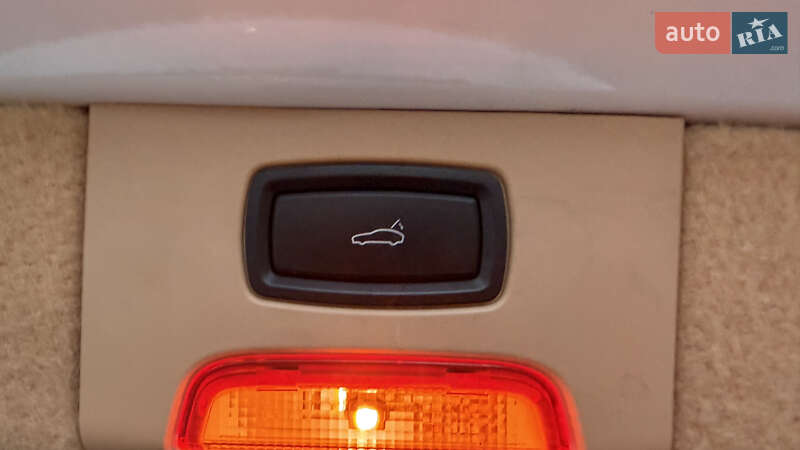 Позашляховик / Кросовер Porsche Cayenne 2014 в Луцьку