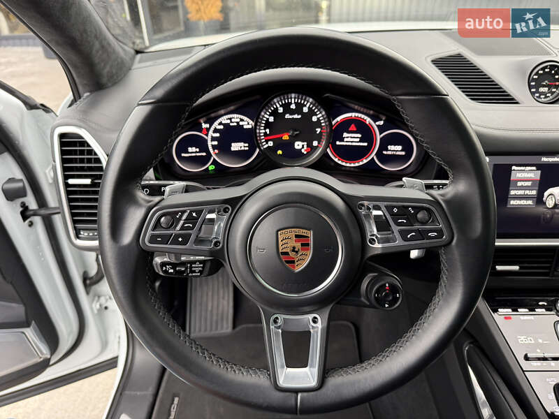 Позашляховик / Кросовер Porsche Cayenne 2018 в Києві