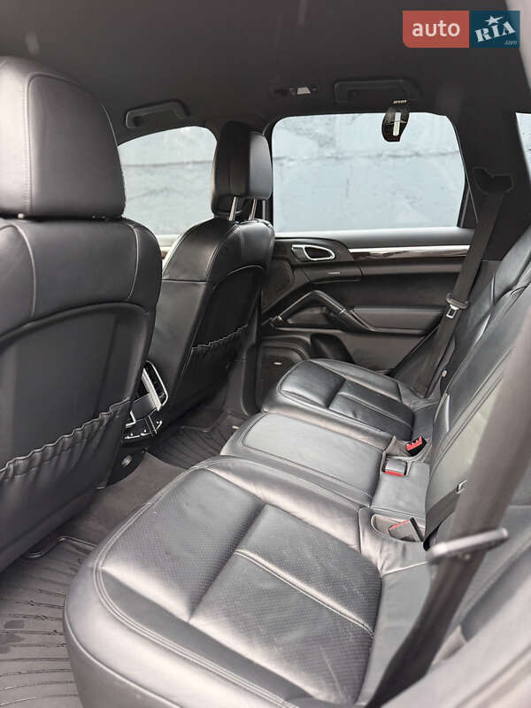 Позашляховик / Кросовер Porsche Cayenne 2012 в Києві фото 18 Позашляховик / Кросовер Porsche Cayenne 2012 в Києві