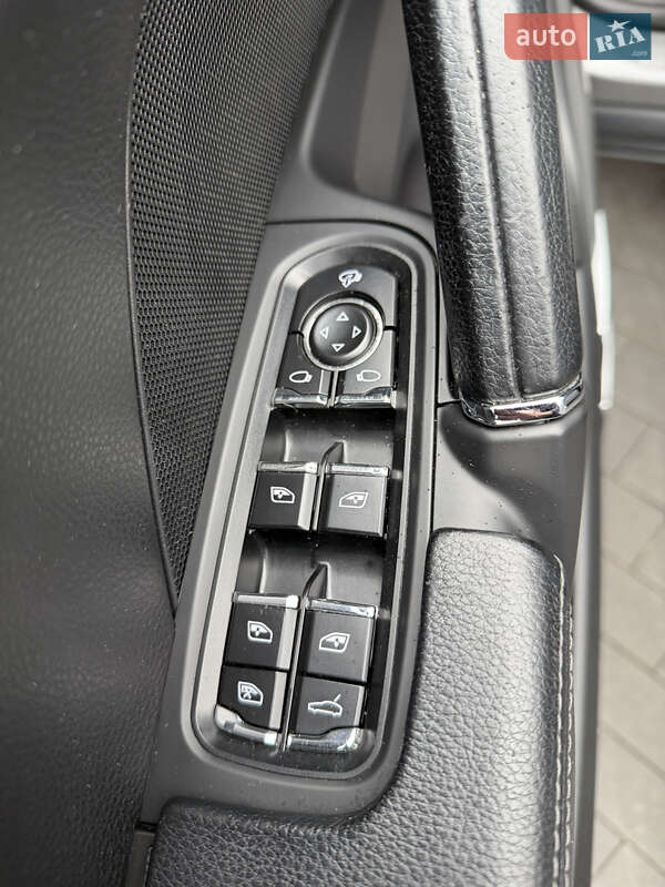 Позашляховик / Кросовер Porsche Cayenne 2012 в Києві фото 22 Позашляховик / Кросовер Porsche Cayenne 2012 в Києві